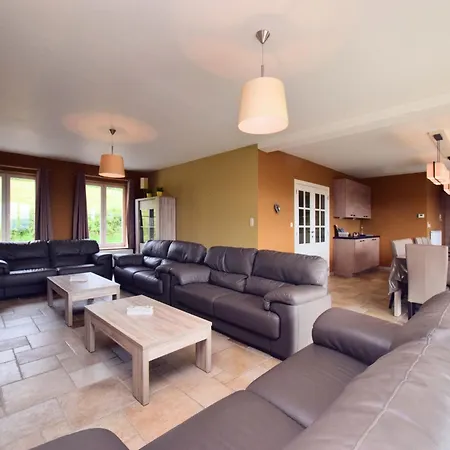 度假居 Stylish In Hastiere With Terrace Les Journeux