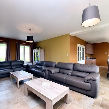 度假居 Stylish In Hastiere With Terrace *